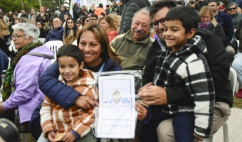 ENTREGA DE ESCRITURAS EN EL MARCO DEL PROGRAMA 